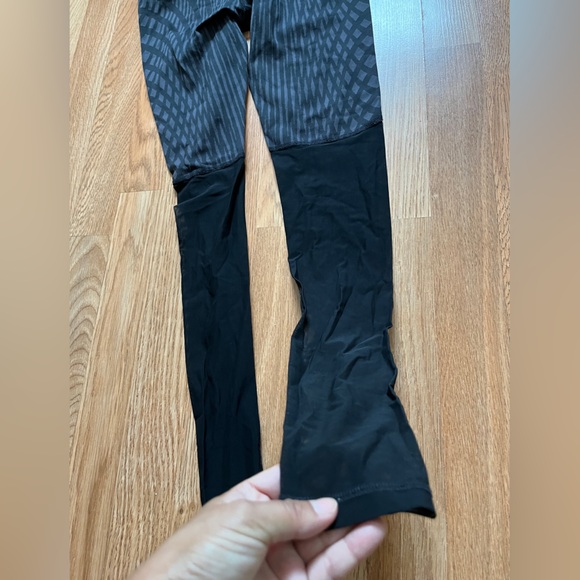 NWOT Alo leggings - Picture 3 of 3